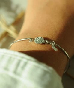 Stia Jewelry Pavé Icon Bracelet Disk - Silver