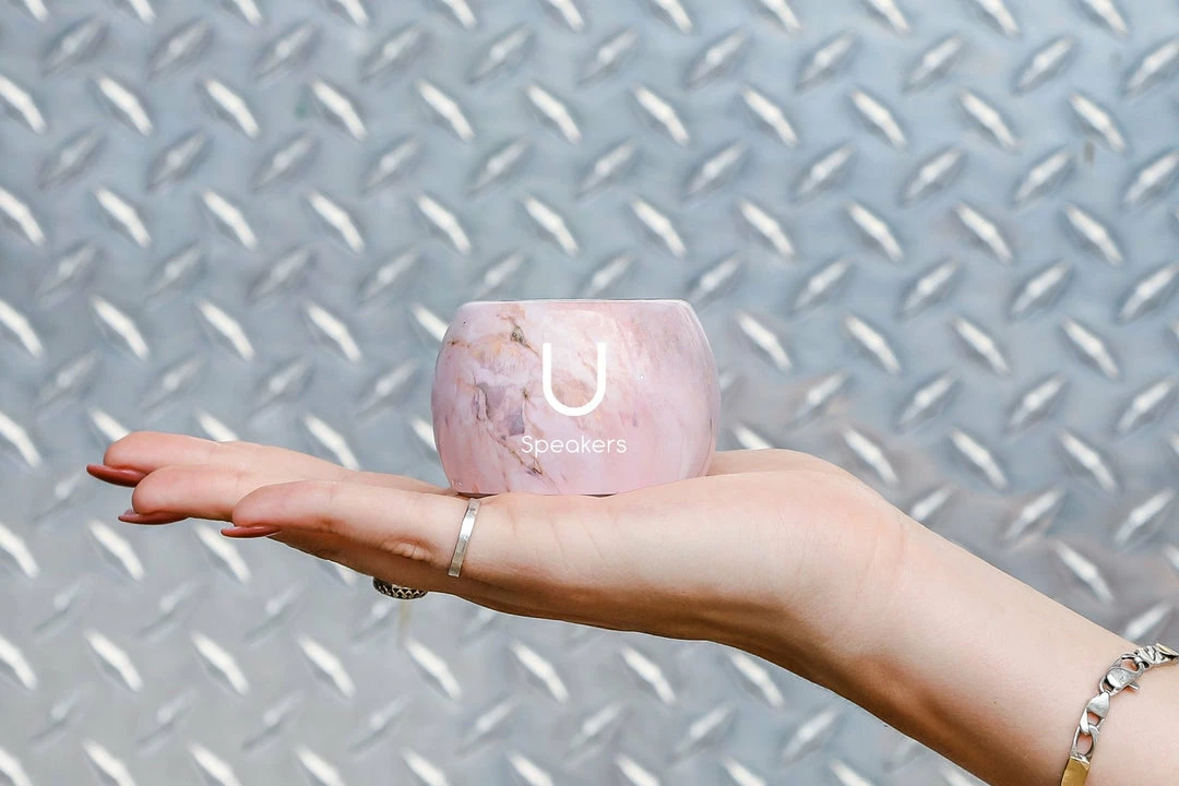 Fashionit Gifts U Boost Speaker Gemstone