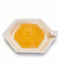 Two's Company Bee Clean Honey Soap With Honeycomb And Bee Soap Dish