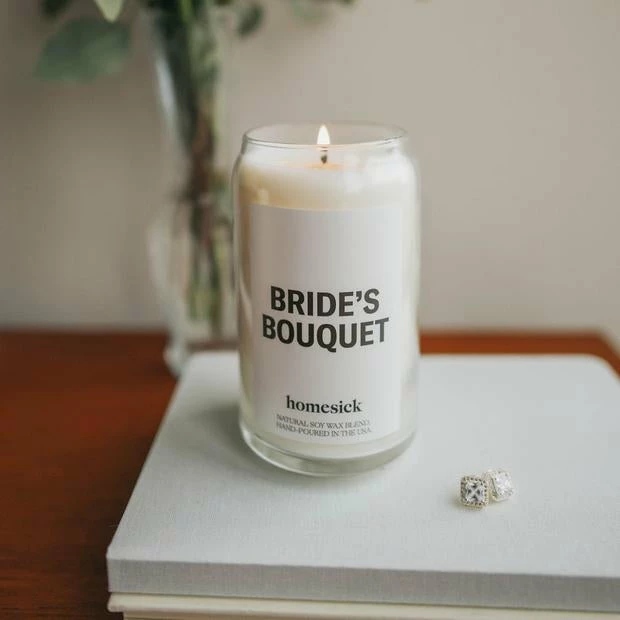Homesick Gifts Bride's Bouquet Candle