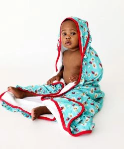 Posh Peanut Baby Ladybug Ruffled Hooded Towel