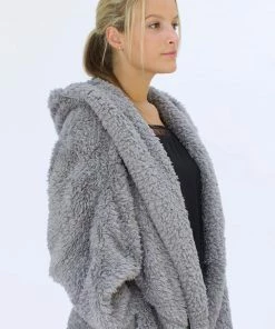 Nordic Beach Grey Kitten